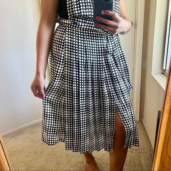 L’Agence Pleated Check Plaid Dress Size 2 - Picture 11 of 12